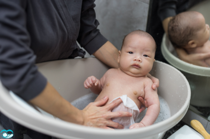 Newborn Bath Time Routine